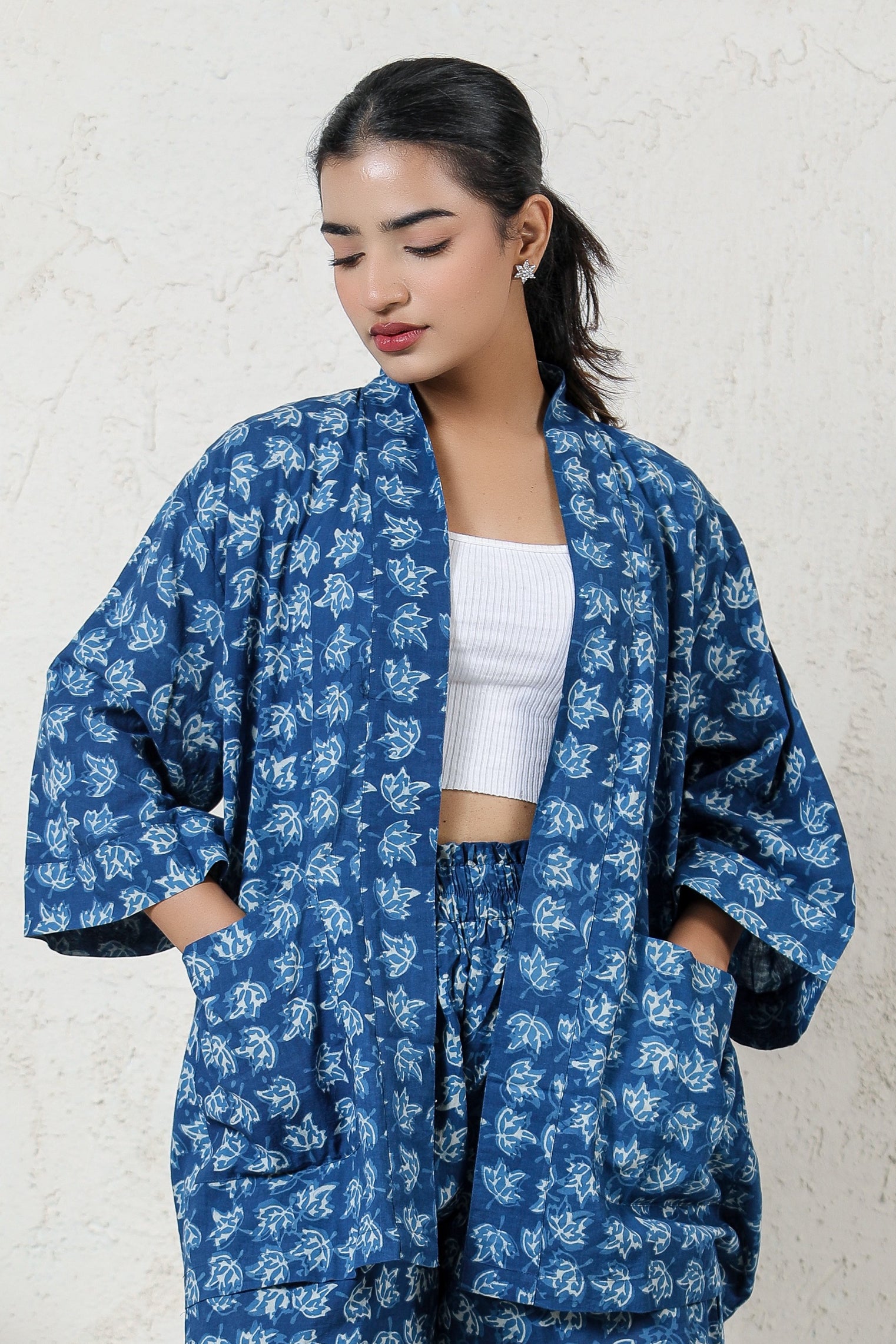 Shrug (Indigo)