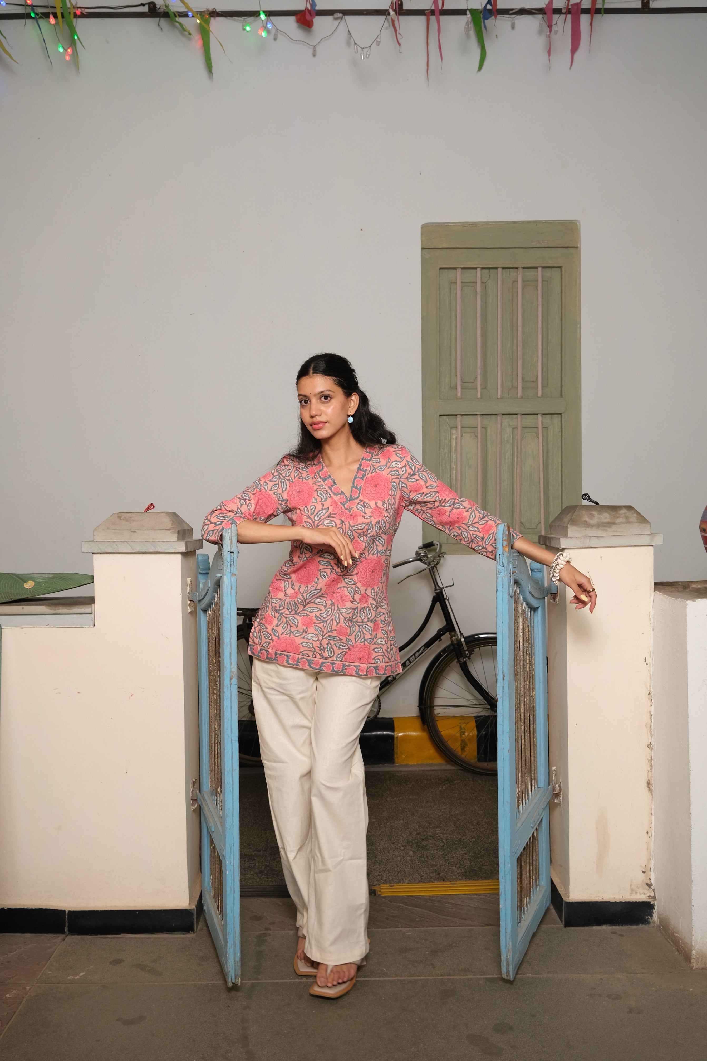 Border Short Kurti (Peach)