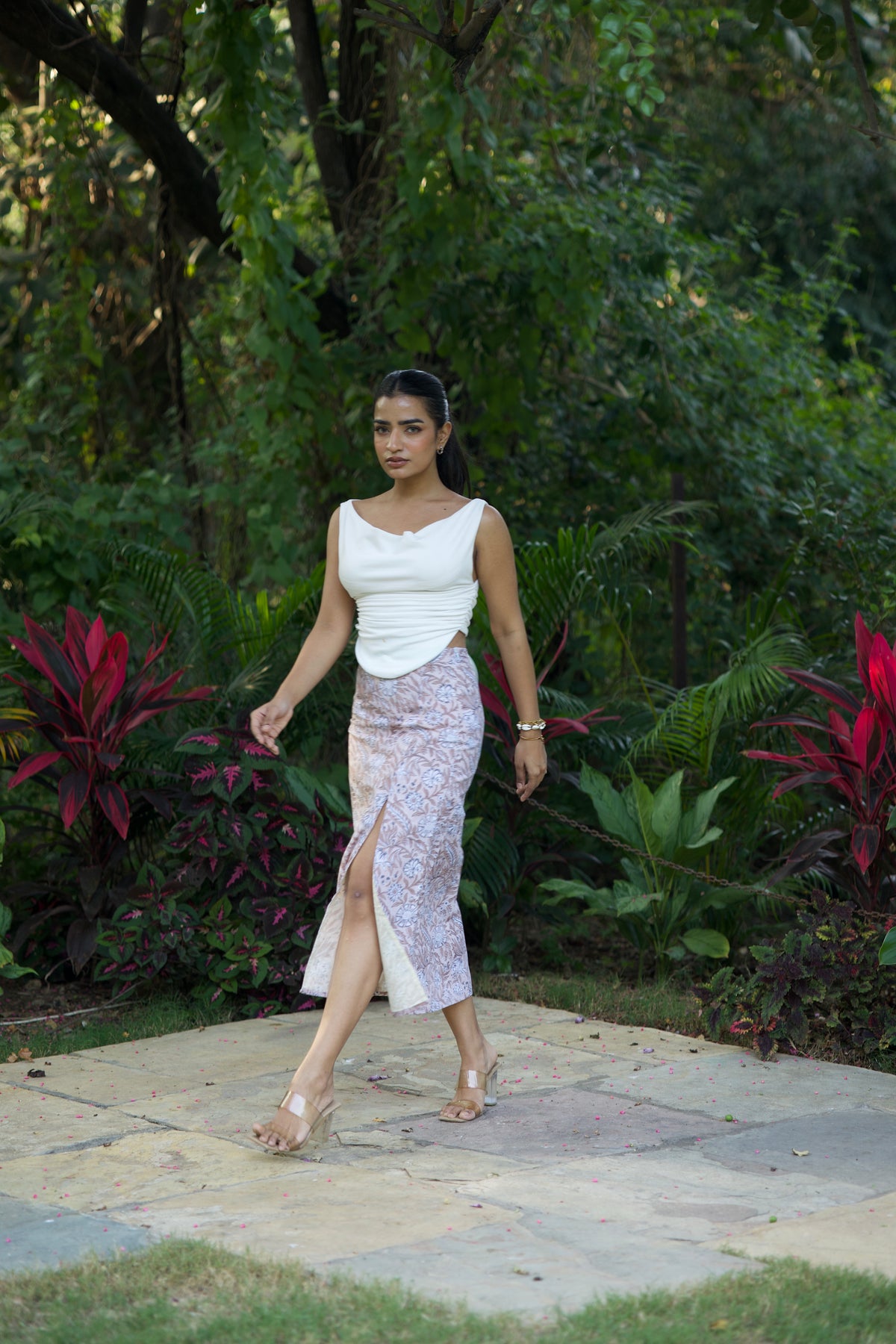 Slit Skirt (Beige)