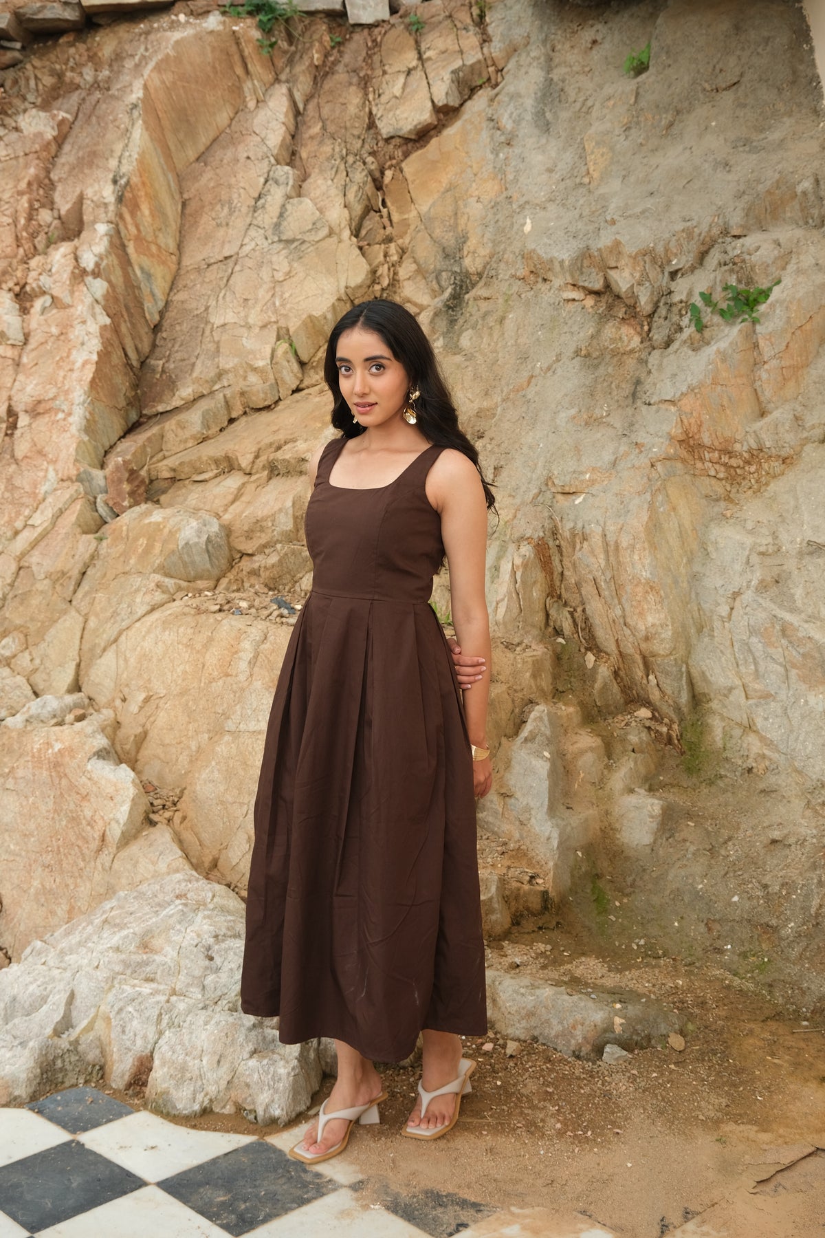 Pleated Midi Dress (Brown)