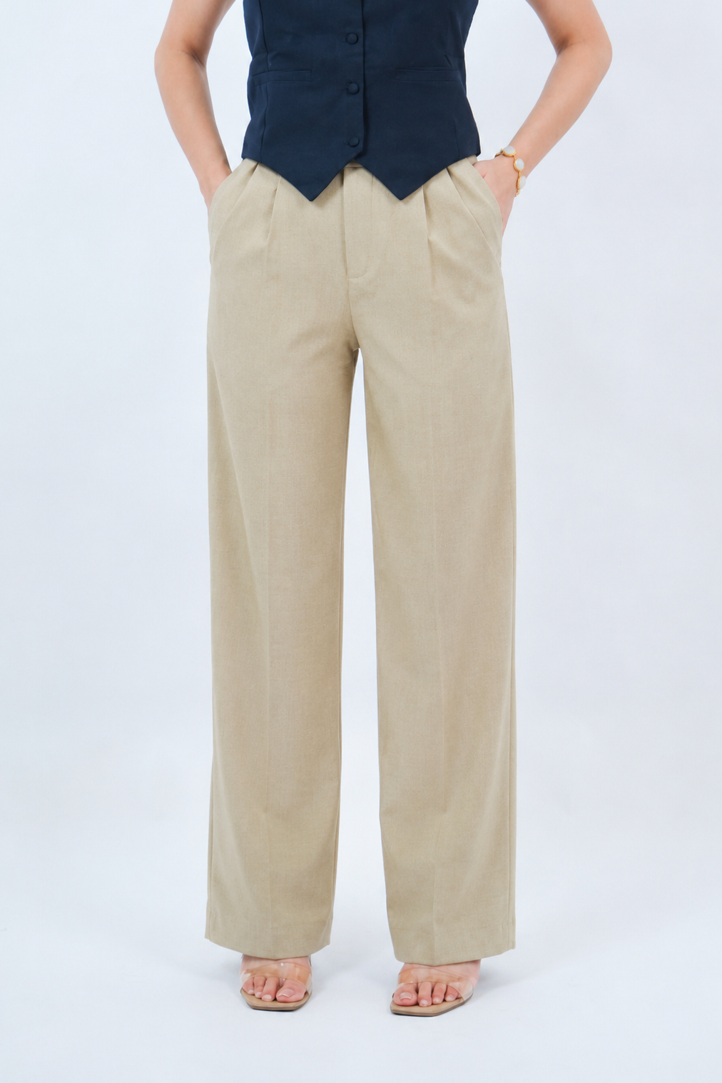 Pleated High-Rise Pants (Beige)