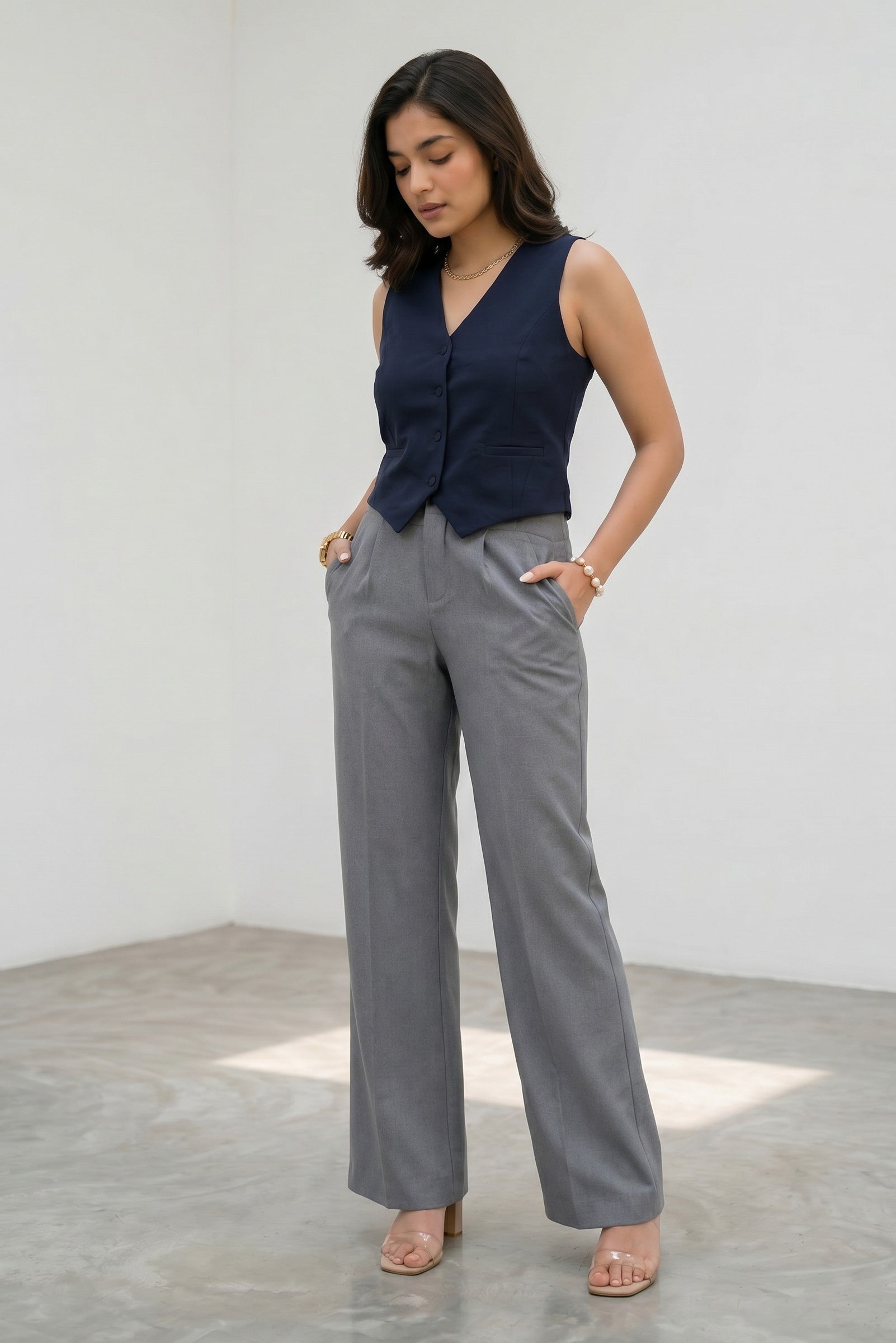 Pleated High-Rise Pants (Grey)